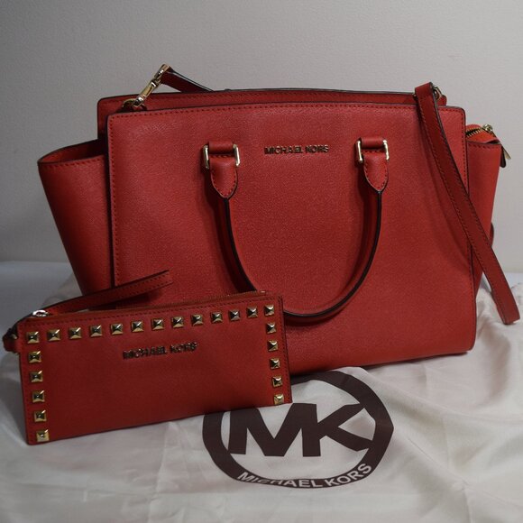 Michael Kors Handbags - Michael Kors Sheila medium Handbag, red with matching wallet